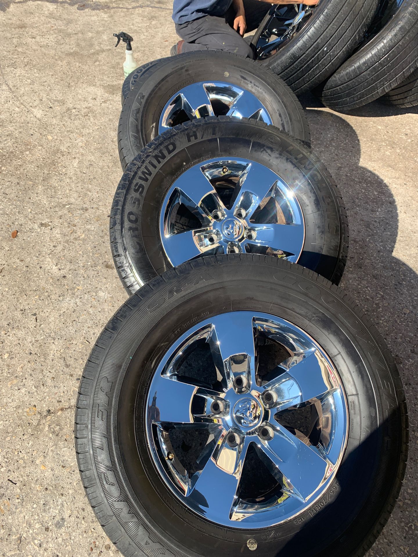 Dodge pick up wheel only for Sale in Houston, TX - OfferUp