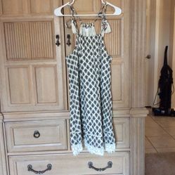 Dress By Old Navy Size S