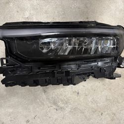 Jeep Grand Cherokee 21-25 Left side headlight