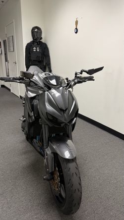 Motorcycle kawasaki z1000 2015