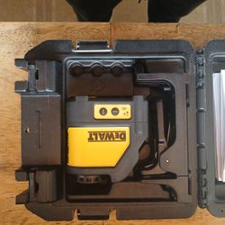 Dewalt 100ft Cross Line Laser