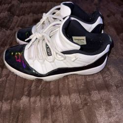 Air Jordan 11 Retro Low "Easter Emerald" size 10