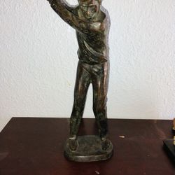 Bronze Golfer