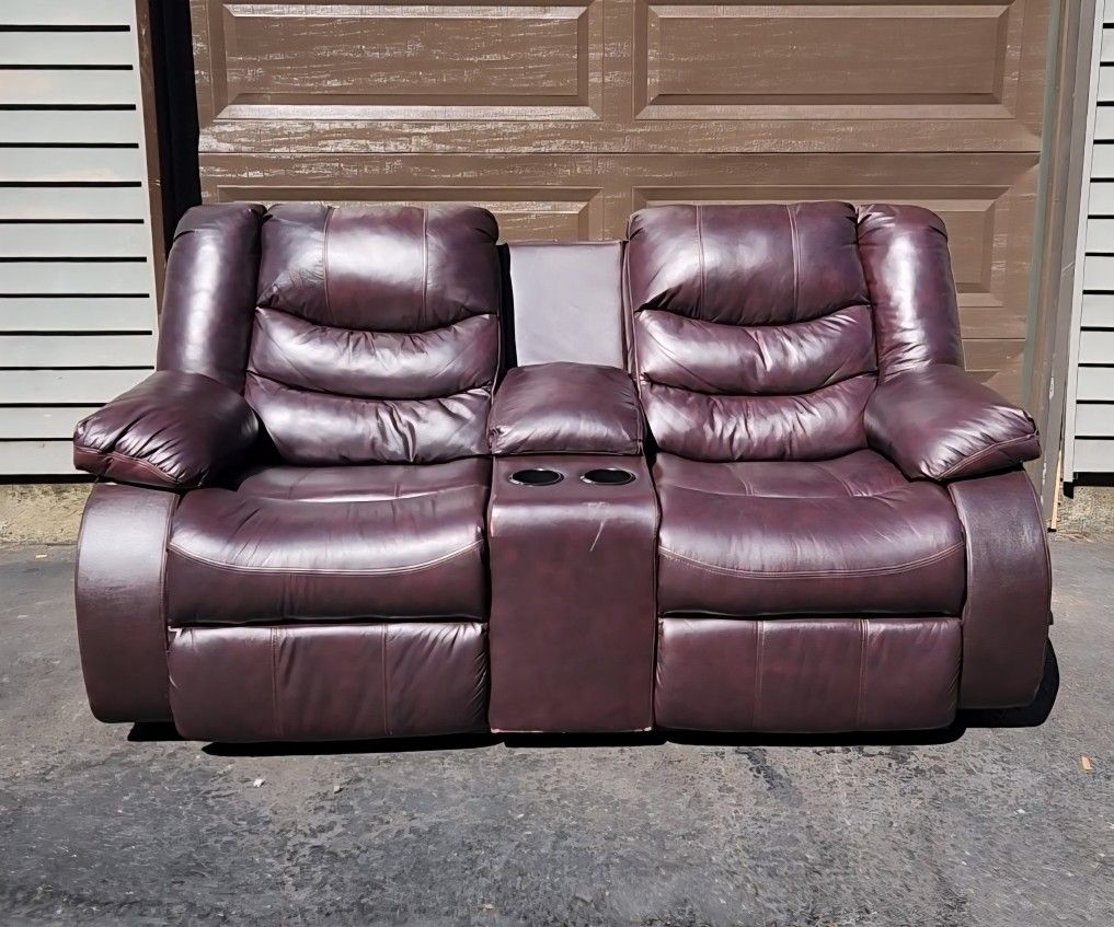 Ashley Furniture Leather Manual Reclining Loveseat Sofa/ Couch