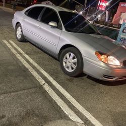 2007 Ford Taurus