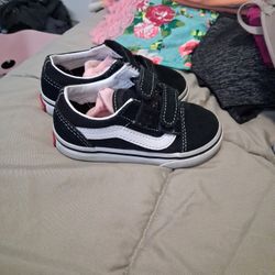 Toddler Vans Size 6.5