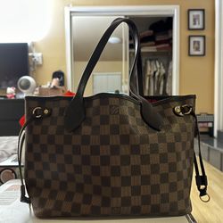 Louis Vuitton Never Full - PM (Small)