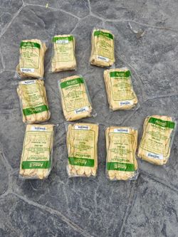 Guantes tamaño grande heavy Duty bolsa de 12 pares pido $6 la bolsa gracias