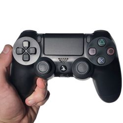 PS4 Controllers 30 Each for Sale in Oakland CA OfferUp