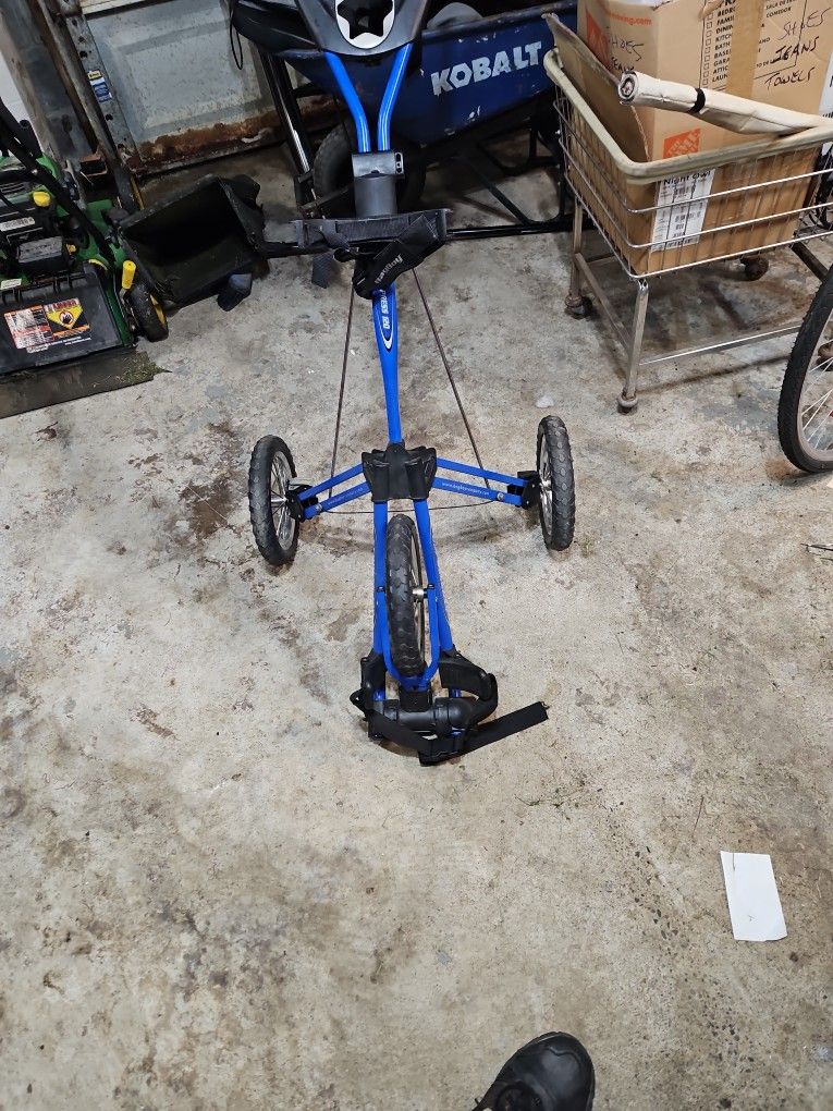 BAG BOY Golf Club Caddy