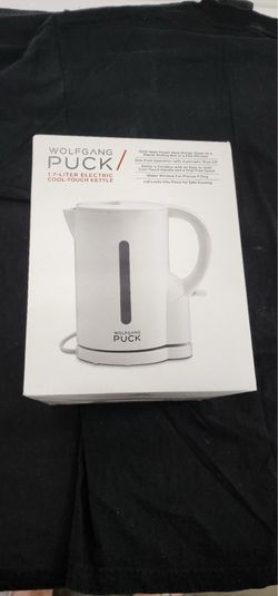 Wolfgang Puck 1.7 Liter Electric Cool-Touch Kettle
