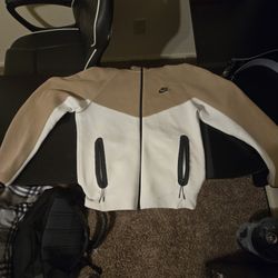 Mens Nike Tech Beige And White Fleece