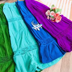 typical long handmade skirt /Falda Típica Artesanal 