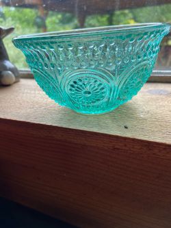 Small pioneer woman bowls