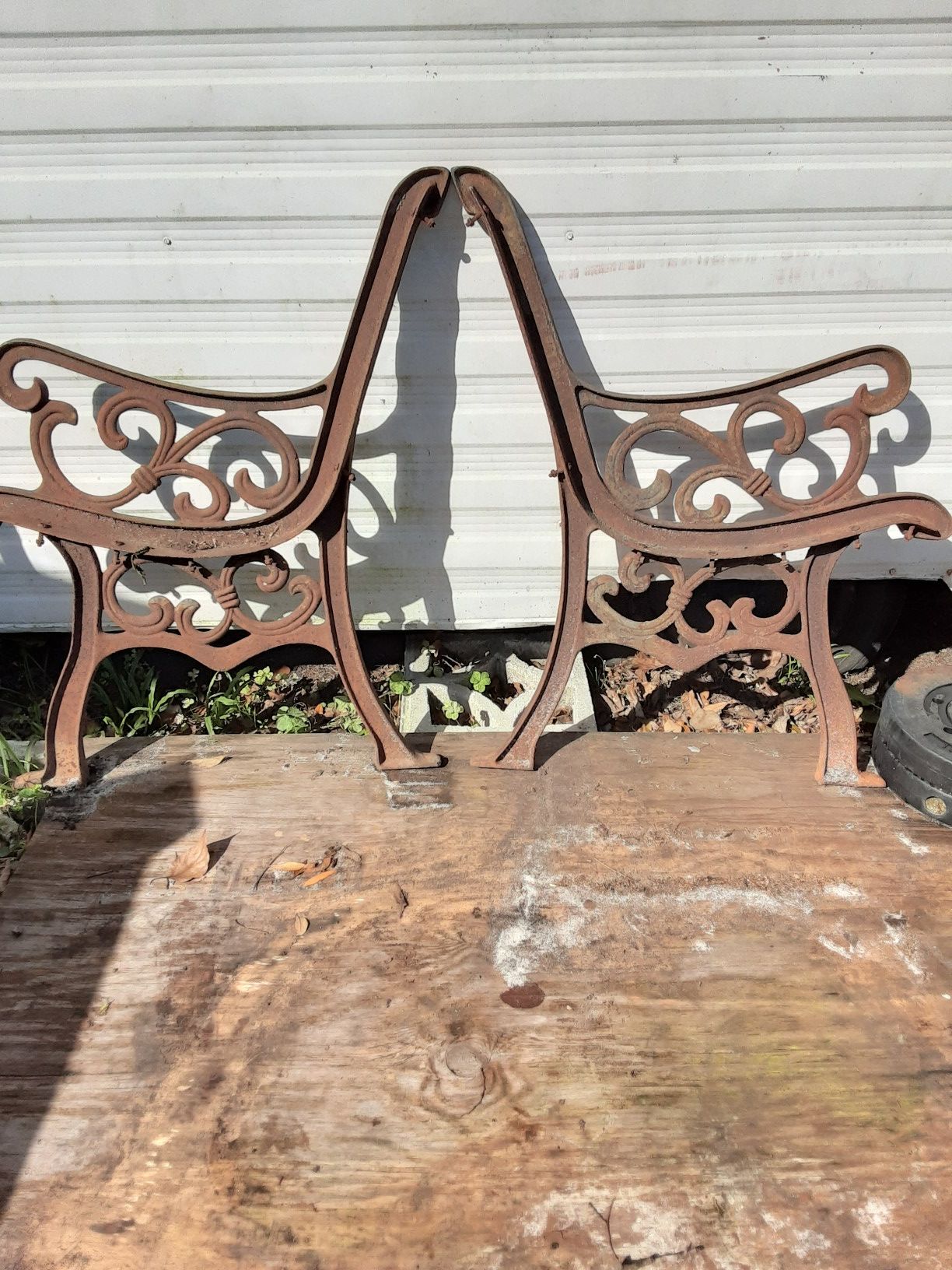 ANTIQUE CINCINNATI OHIO PARK BENCH for Sale in Jacksonville, FL OfferUp