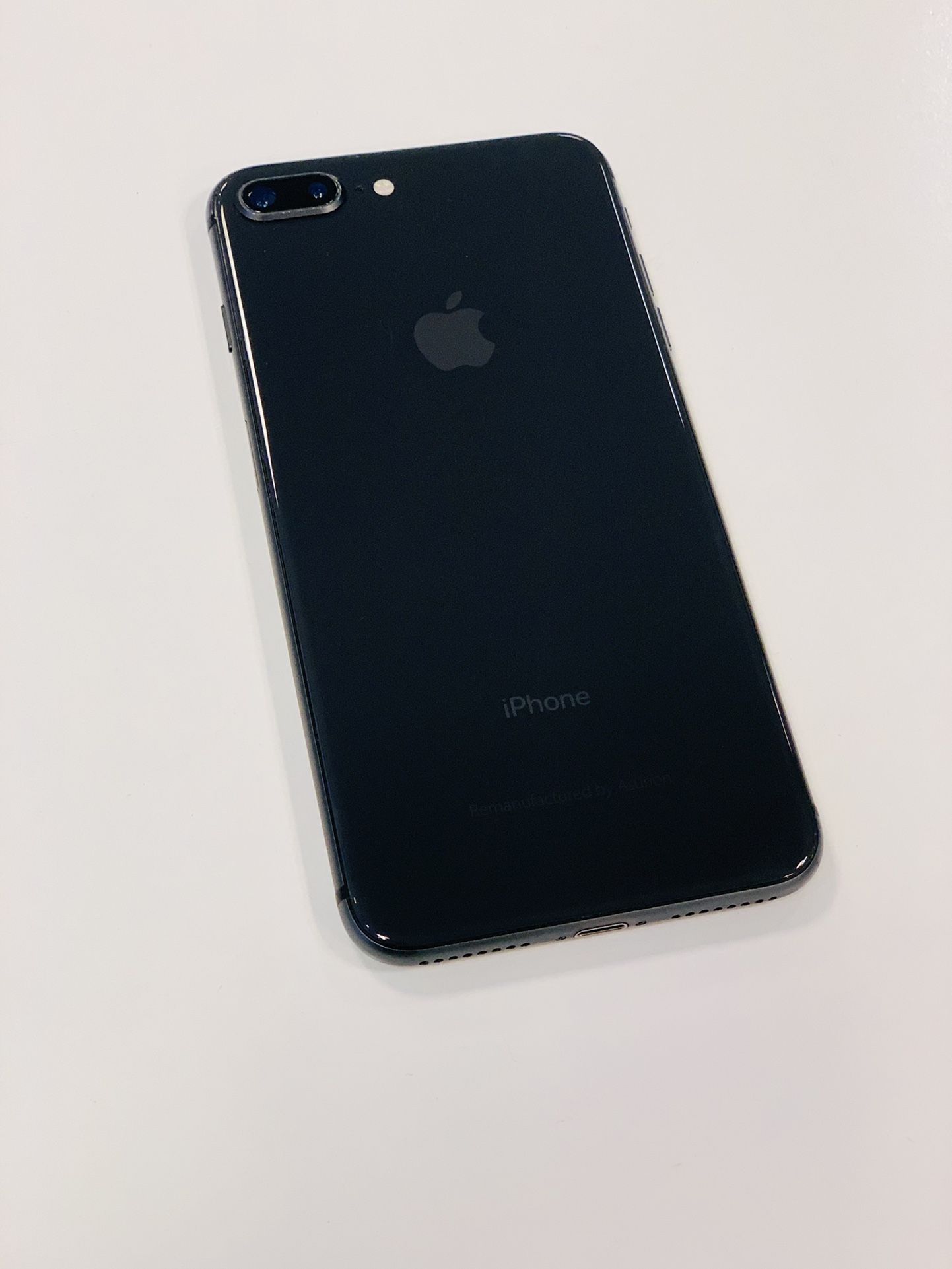 iPhone 8 Plus Fully Unlocked