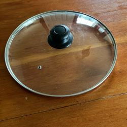 Rare 18” Diameter Tempered Glass Vented Lid