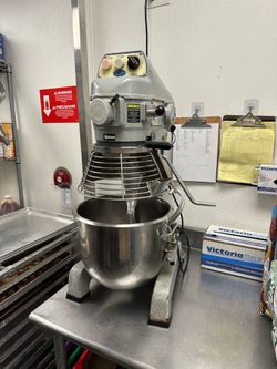 Globe SP20 mixer for bakery 20 quart
