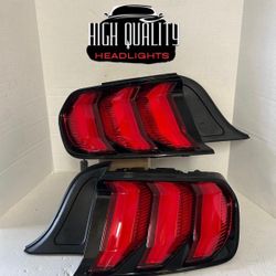 Ford Mustang 2018  2021 tail lights