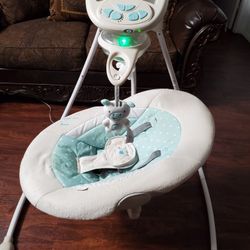Cradle 'n Swing

 White And Green Color
