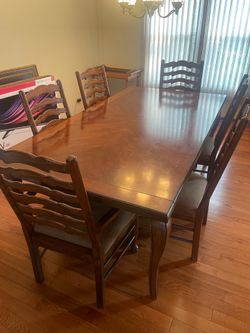 Dining room set