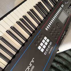 Roland JUNO-D8 Synthesizer | 88-Note Weighted Keyboard with Hammer Action