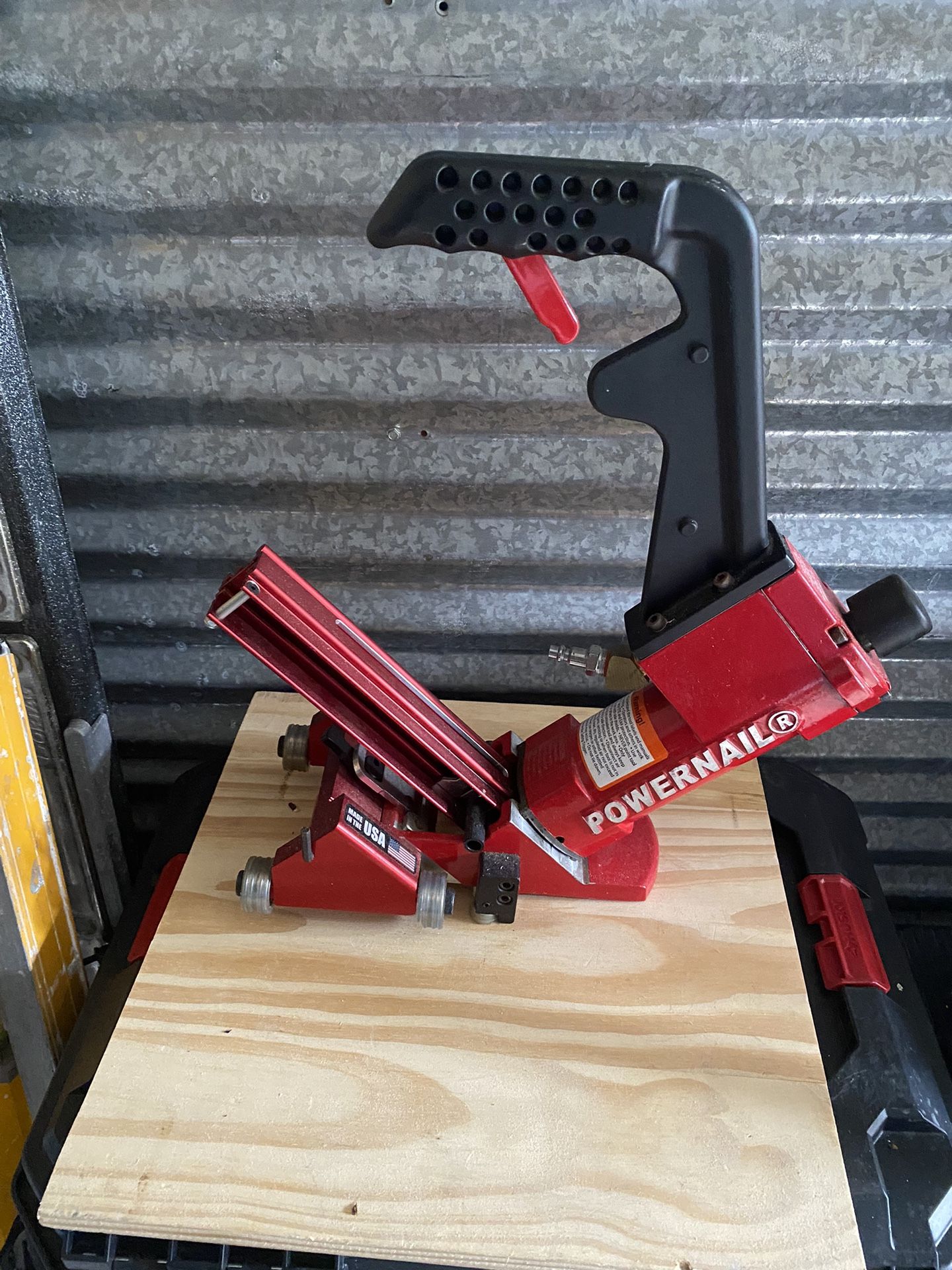 Floor Nailer