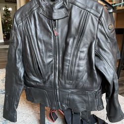 Leather - Women’s Road Motorcycle Attire 