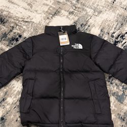 NEW Men’s 1996 Retro Nuptse Jacket Medium