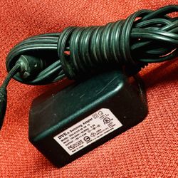 DVE DSA-0131F-05 US 13 Switching Power Supply AC Adapter 🔌 DC 5V 2.5A