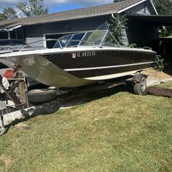 1976 Caravelle Tri-hull /Trade For Dirtbike