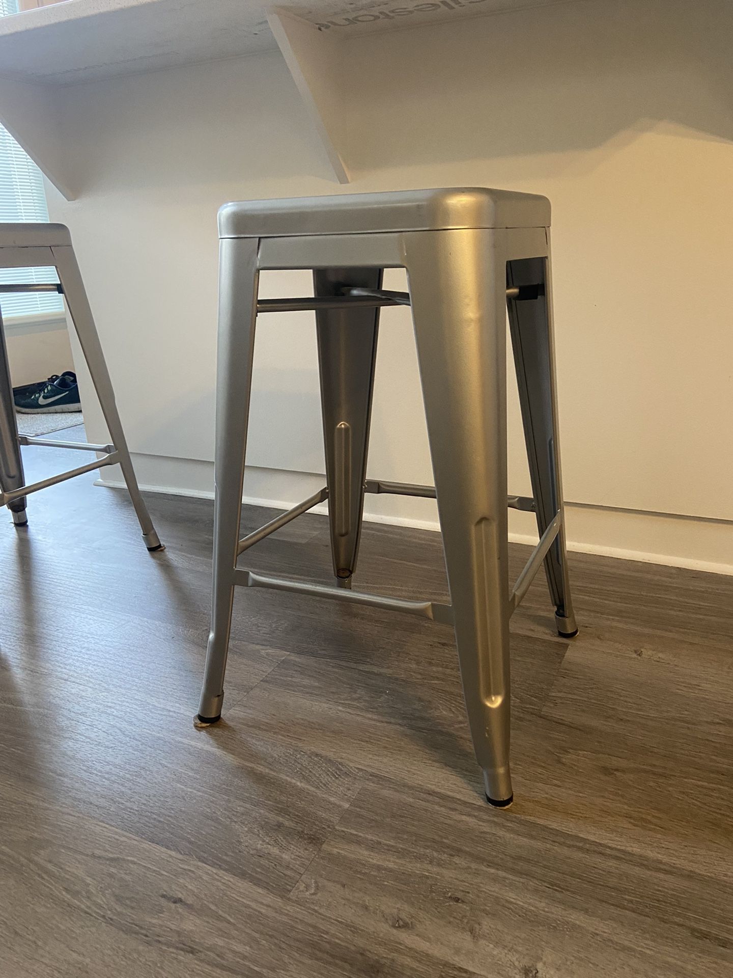 Bar Stool / Seating Stools (2)