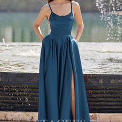 Bridesmaid / Prom Dress / Formal dress / Special Occasion Gown 