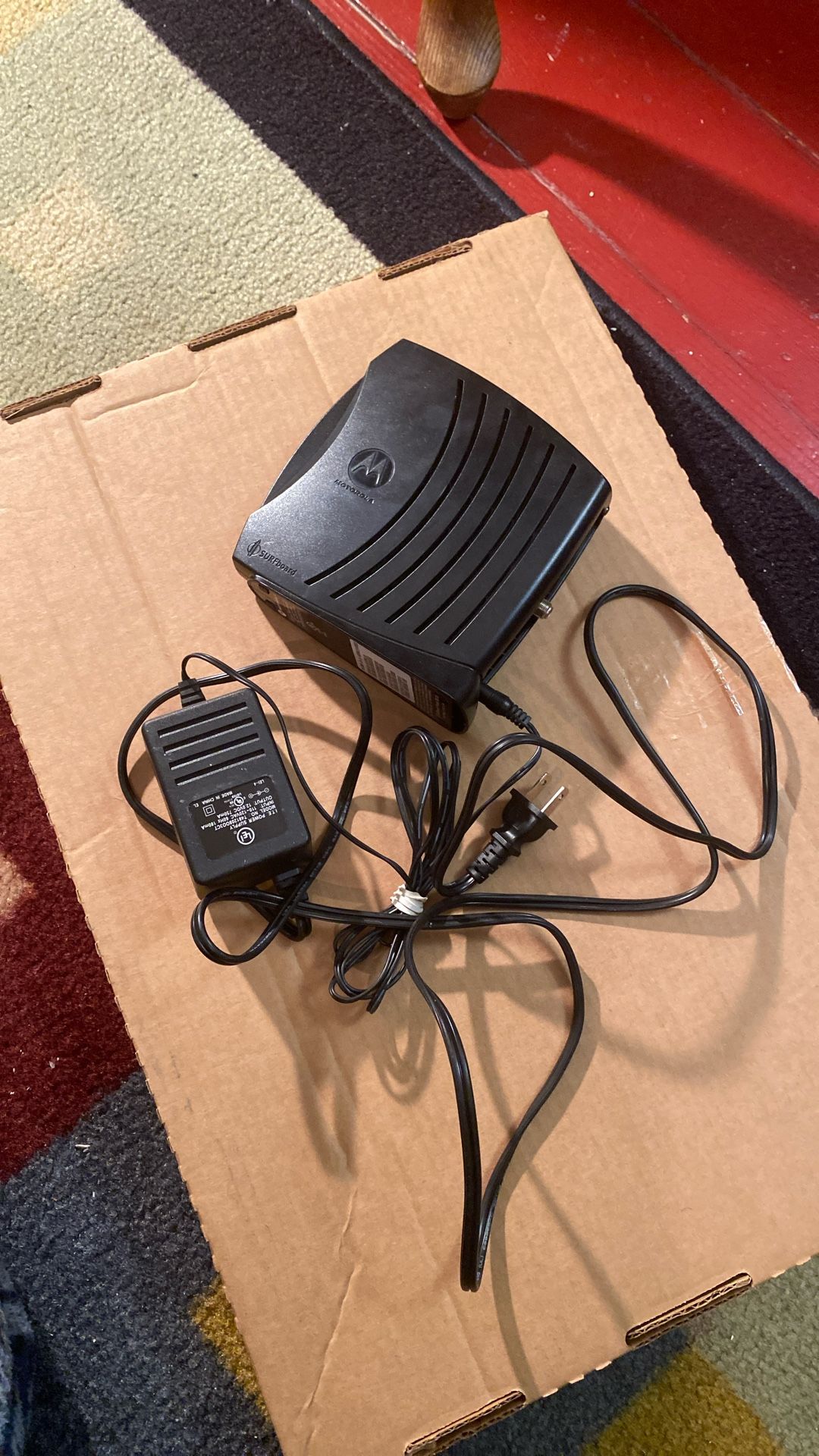 ARRIS / Motorola SURFboard SB5100 DOCSIS 2.0 Cable modem