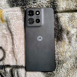 Moto G 2025 128gb 5G Unlocked Like New 