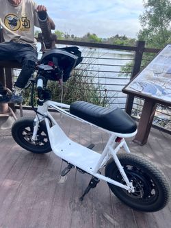 Caroma D3 e-bike