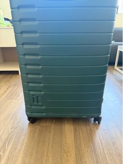 it Luggage 31” Hardside Spinner Suitcase - Teal/Green