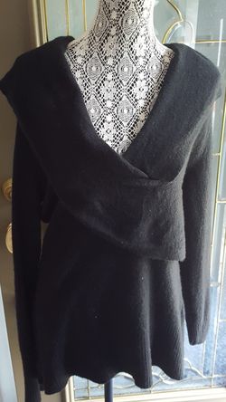 Moda International sweater