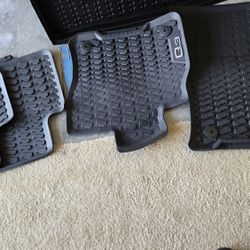 Complete Set of Q 3 Rubber Mats