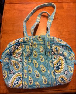 Small Vera Bradley pocketbook