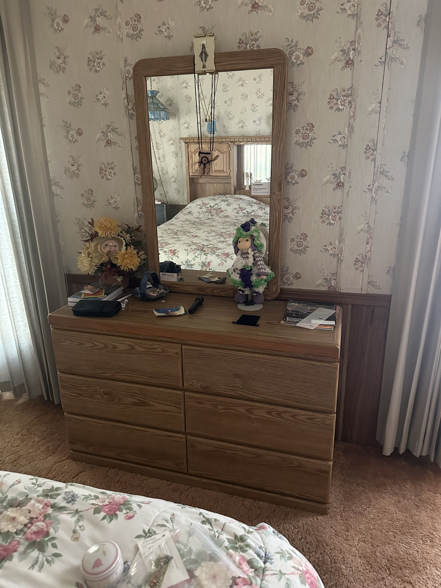 King bedroom Set FREE