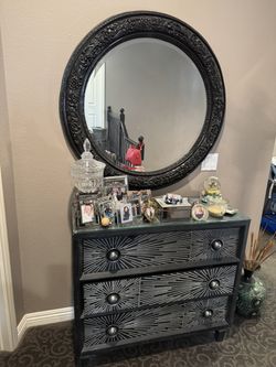 Accent Dresser And Mirror