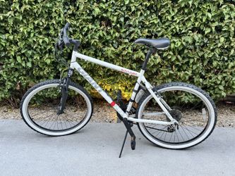 Bike For Sale- Giant