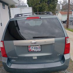 2007 KIA SEDONA
