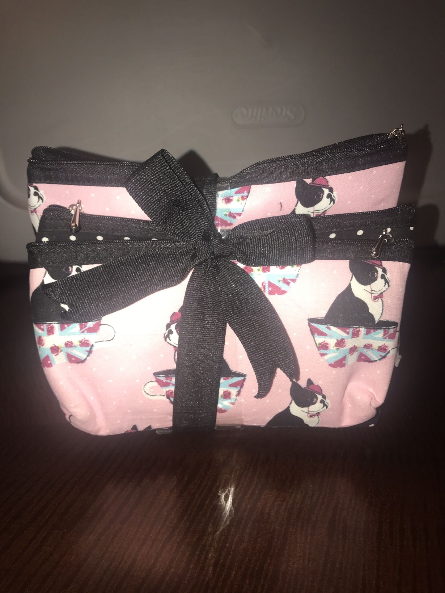 Enchante accessories set of 3 makeup bags