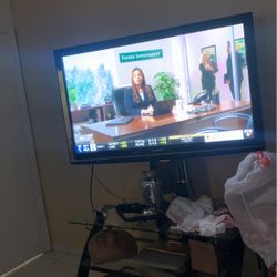 Panasonic Plasma Hdtv 54 Inch With Glass Table 