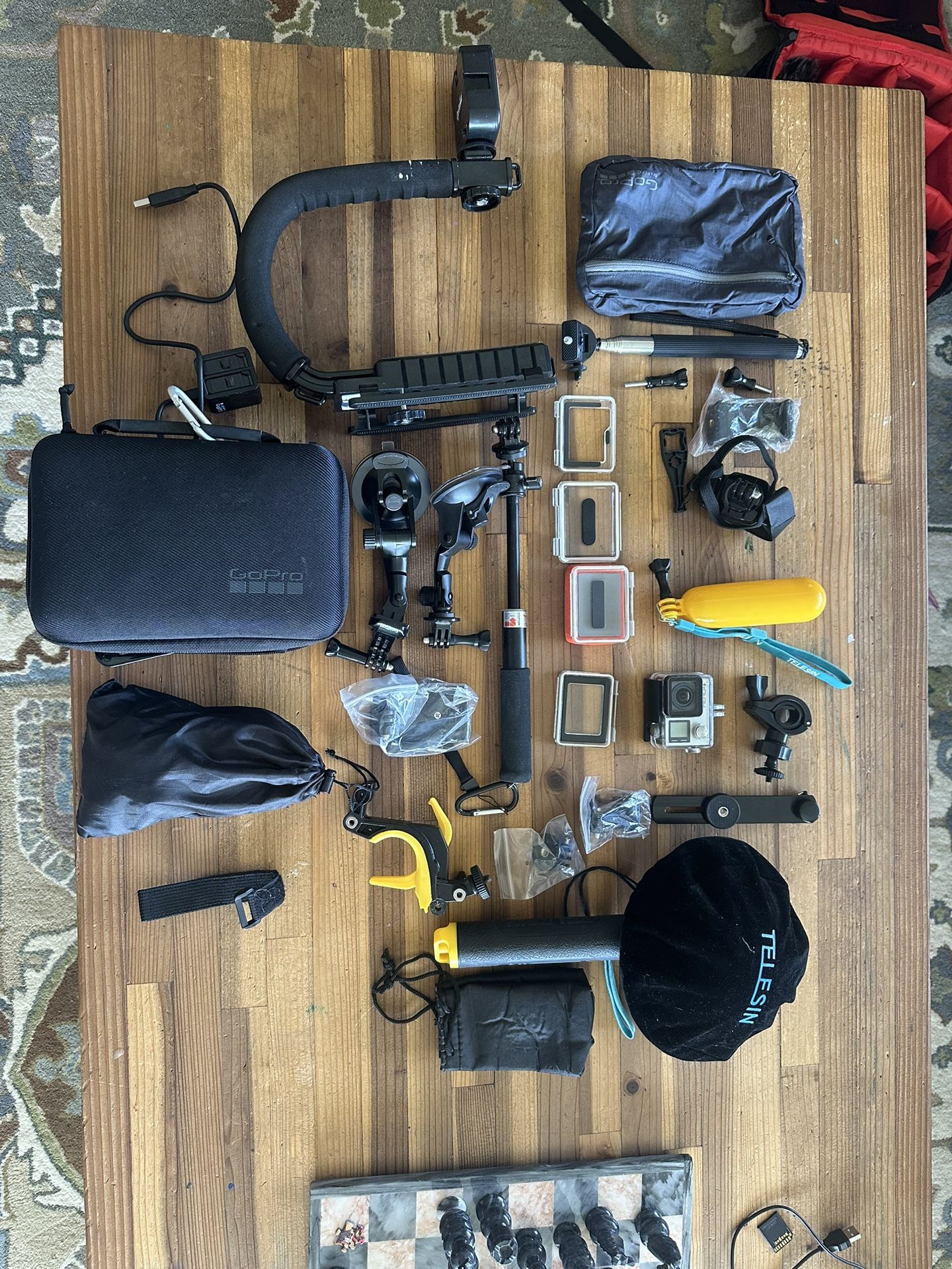 Gopro Hero 4 Black Bundle