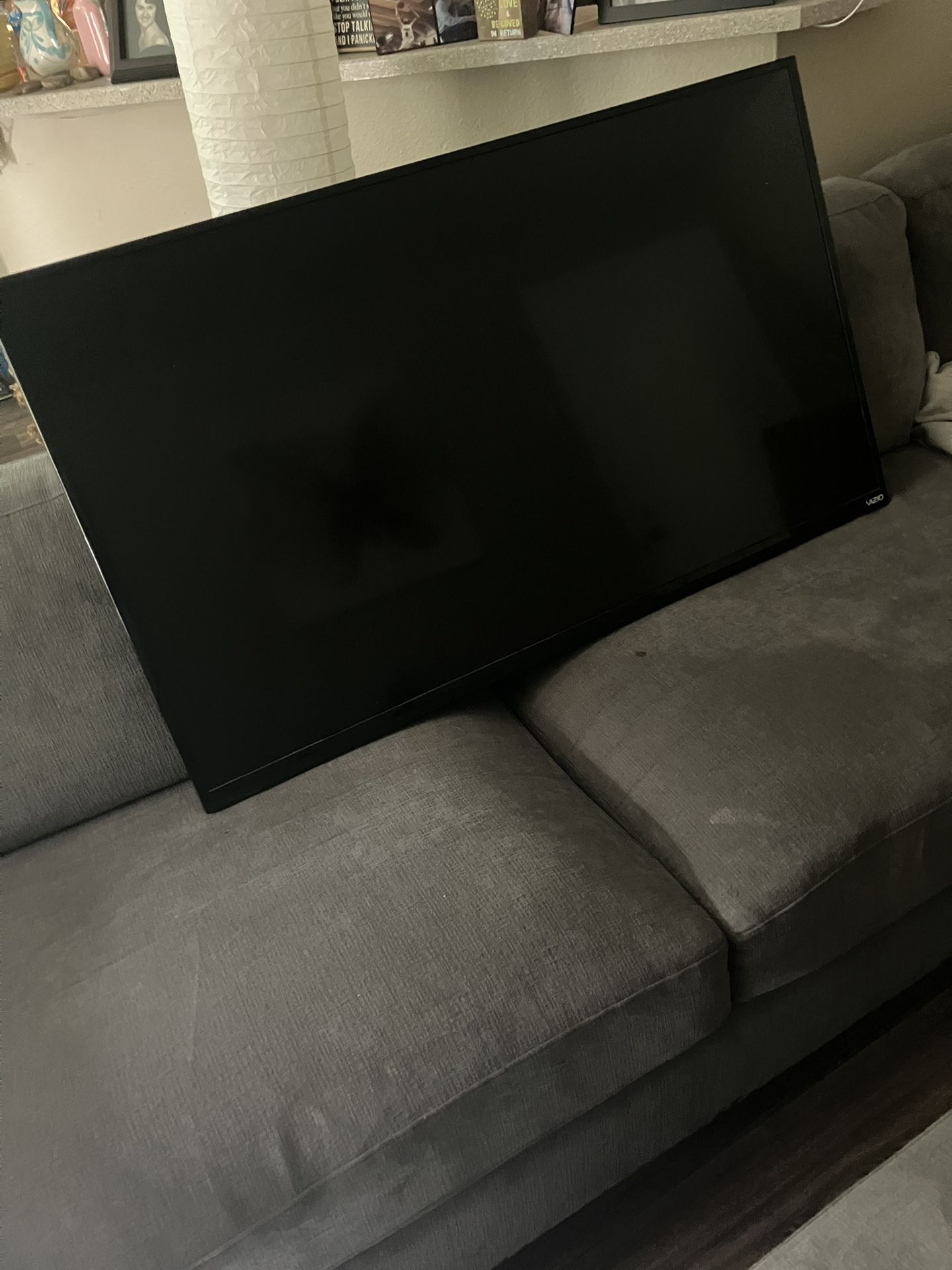 42in Vizio Tv