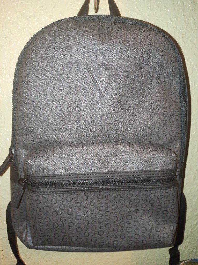Backpack Guess