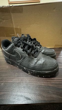 Men’s Nike shoes